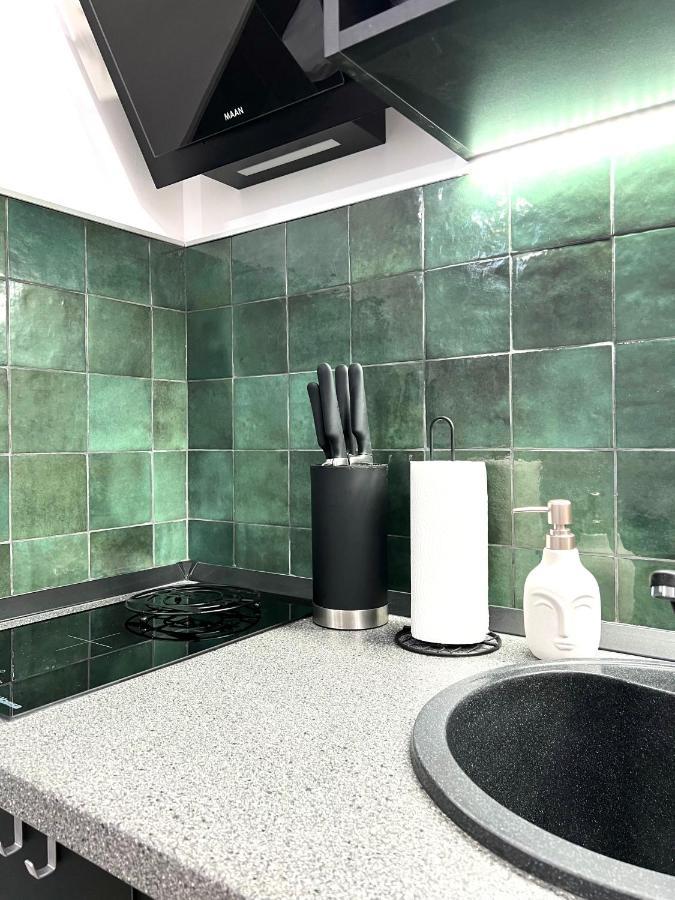 Green Spot - Premium Studio - Sanador Victoriei Bukarest Exteriör bild